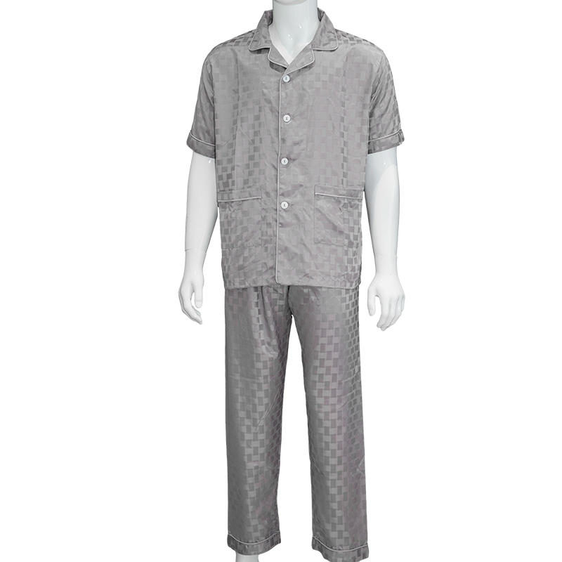 Pyjama aus Polyester